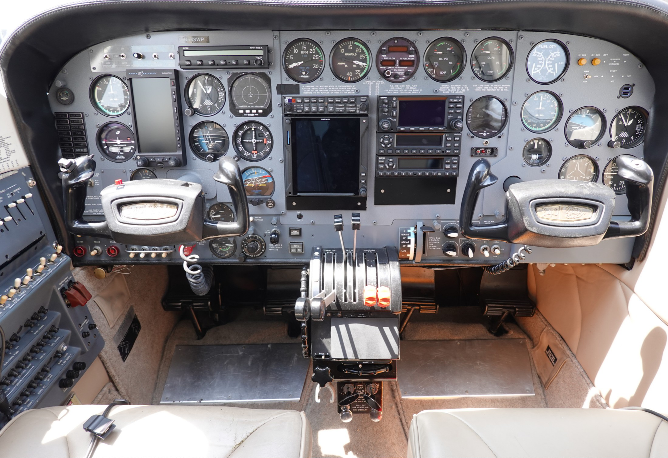 Flight Deck · GTN 750